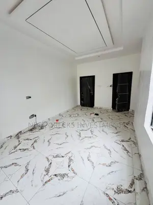 4bdrm Duplex in Ogba for sale