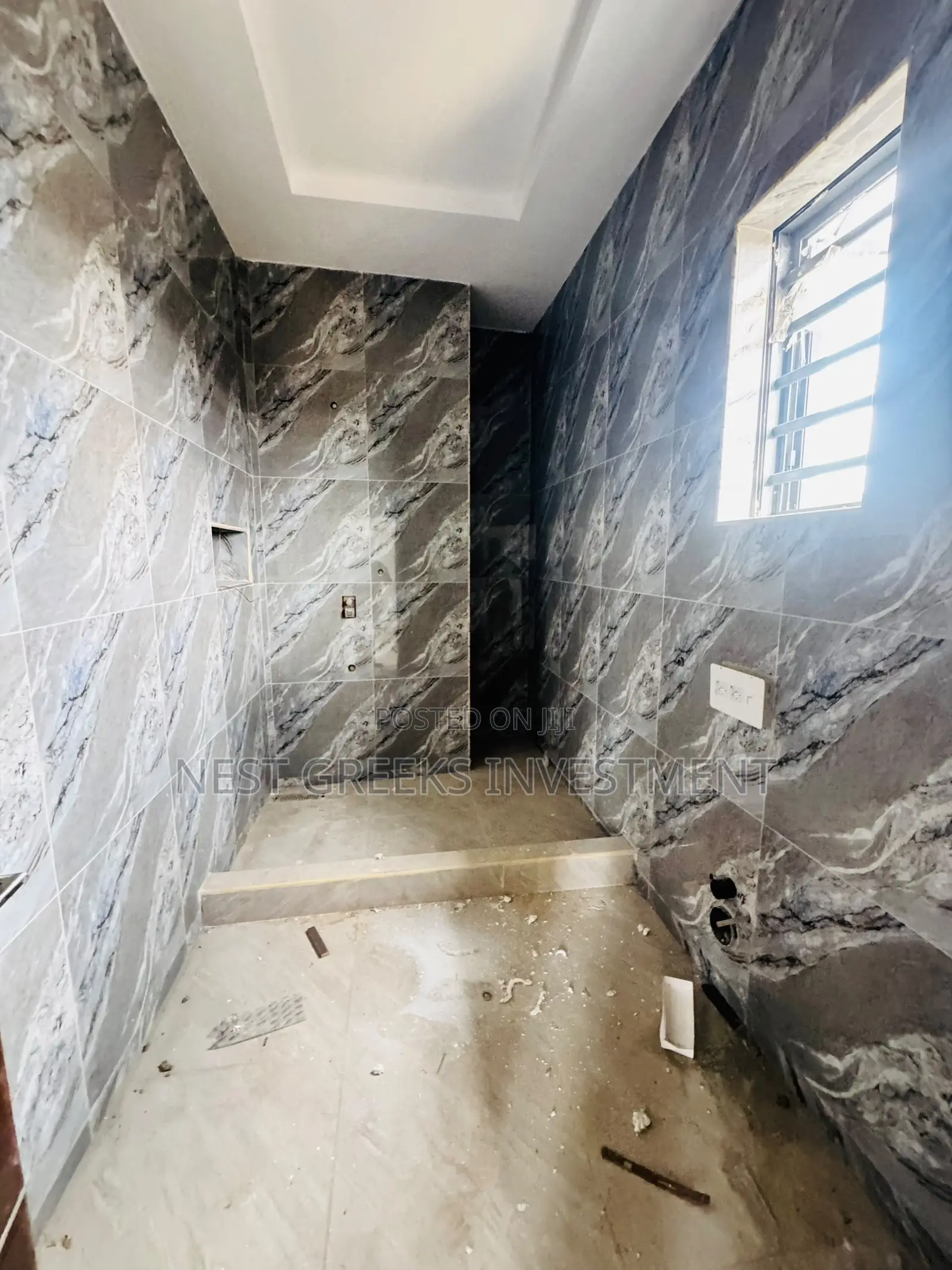 4bdrm Duplex in Ogba for sale
