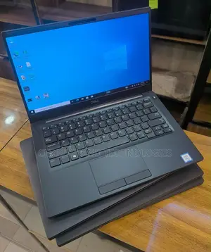 Laptop Dell Latitude 7390 8GB Intel Core i5 SSD 256GB
