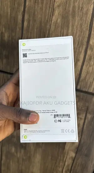 New Apple iPhone 15 Pro Max 256 GB Silver