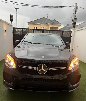 Mercedes-Benz GLE-Class 2016 Black