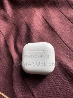 Apple AirPod 4