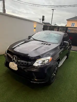 Mercedes-Benz GLE-Class 2016 Black