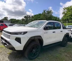 New Toyota Hilux 2026 Black