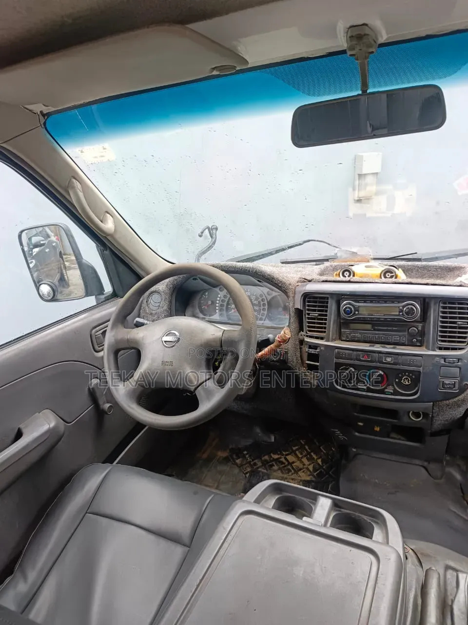 Nissan Caravan (Urvan) 2008 White