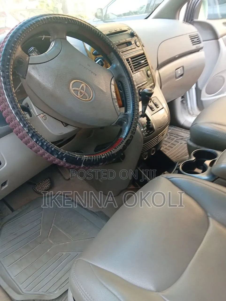 Toyota Sienna 2005 White