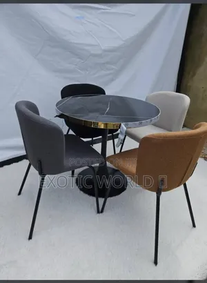 Modern Round Marble Dining Table With 4 Cushioned Chairs