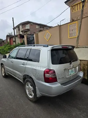 Toyota Highlander V6 4x4 2005 Silver