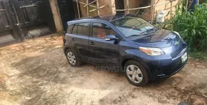 Scion xD 2011 Blue