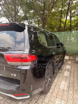 Toyota Land Cruiser 4.6 V8 VX-R 2012 Black