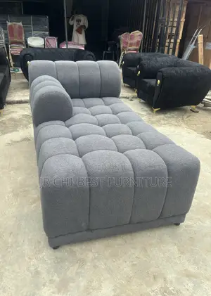 Portable Living Room Upholstery Sofa of Magnificent Quality