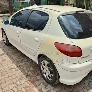 Peugeot 206 1.1 Filou 2005 White
