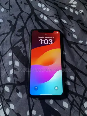 Apple iPhone XR 64 GB Black