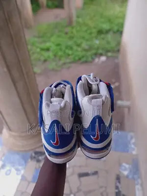 Nike Air Griffey Max 1 USA – Size 40 – White/Blue/Red – Unused