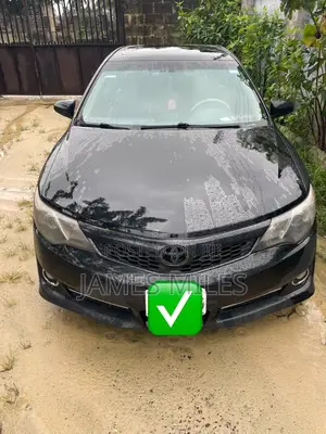 Toyota Camry 2013 Black