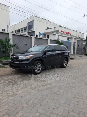 Toyota Highlander 2015 Black