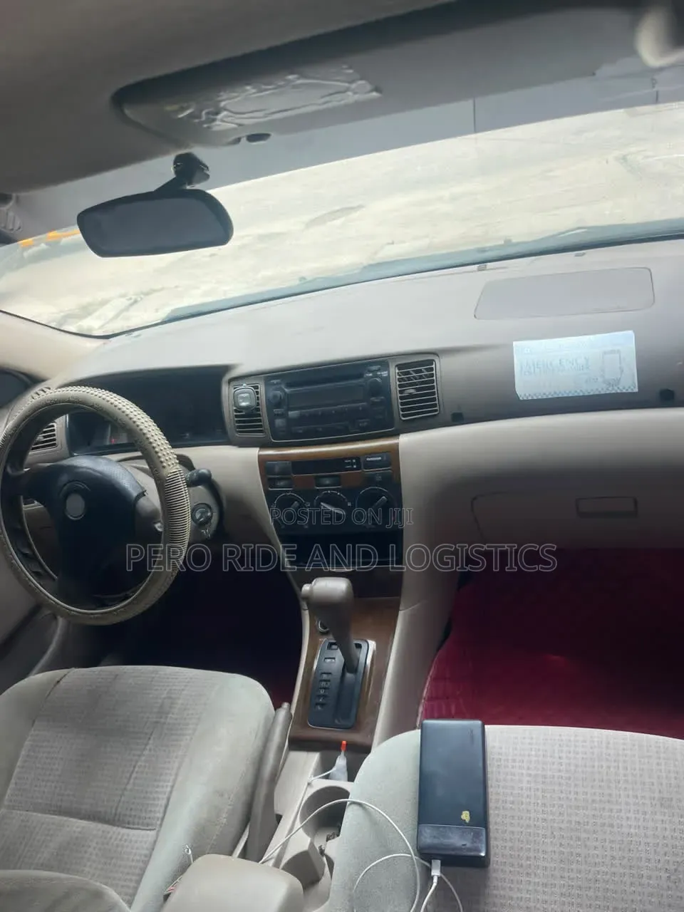 Toyota Corolla LE 2005 Gold