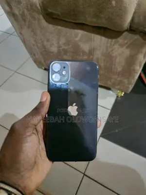 Apple iPhone 11 64 GB Black