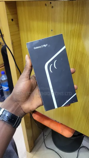 New Samsung Galaxy Z Flip7 256 GB Blue