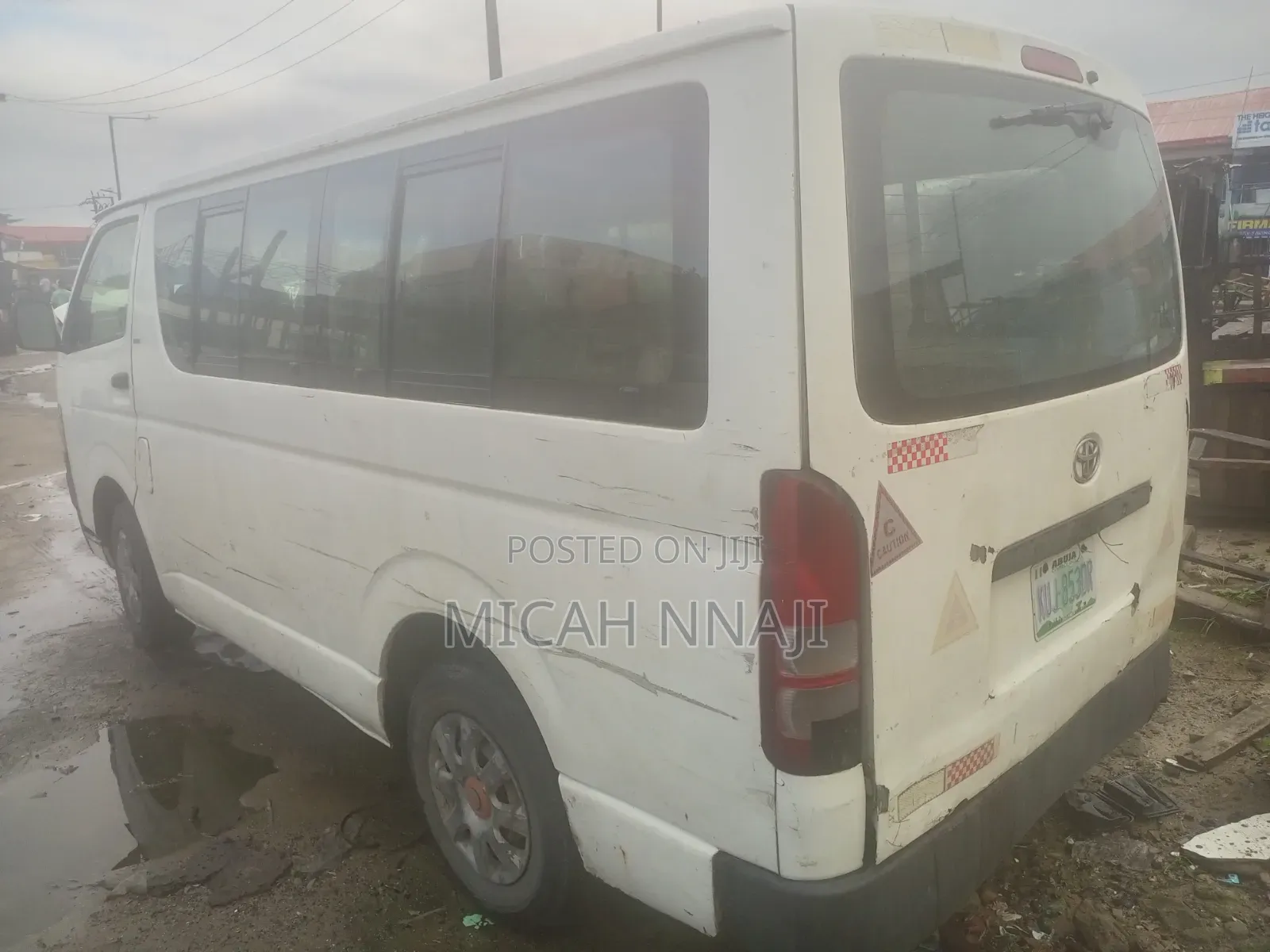 Toyota HiAce 2005 White