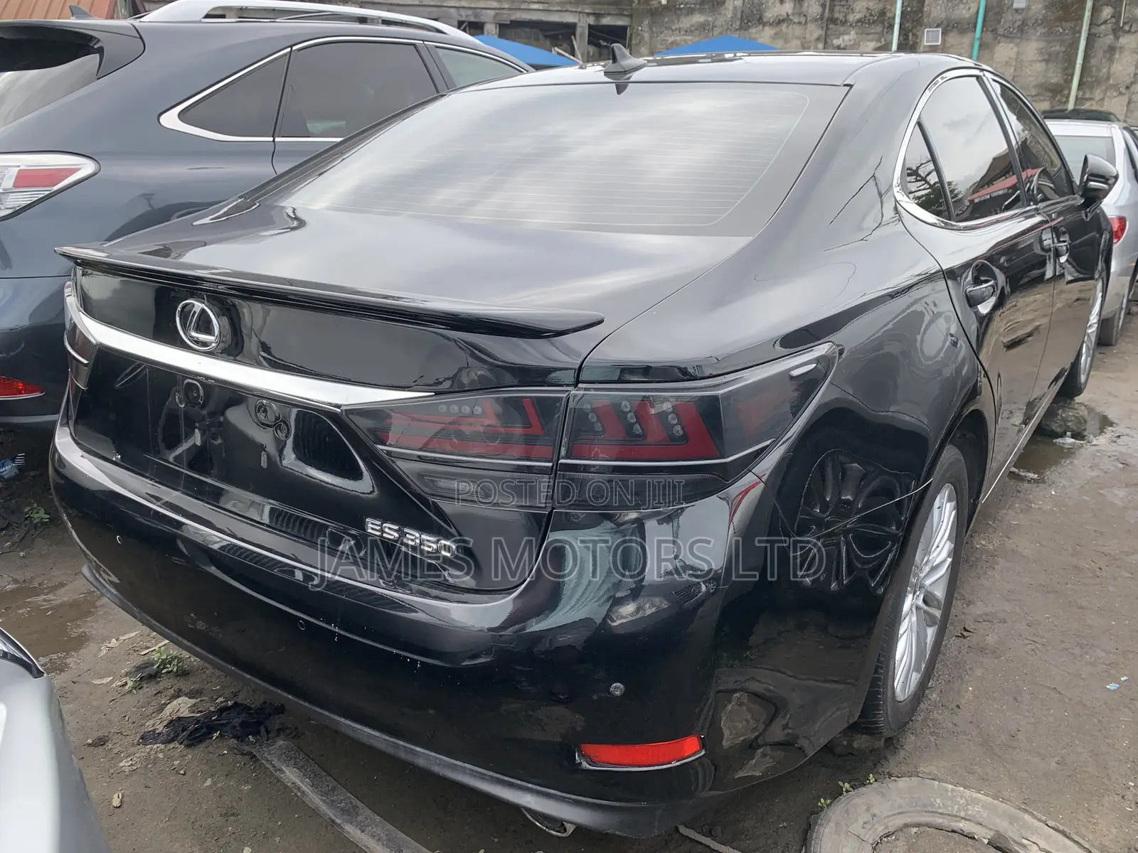 Lexus ES 2013 Black