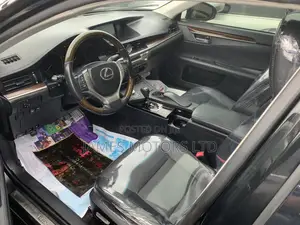 Lexus ES 2013 Black