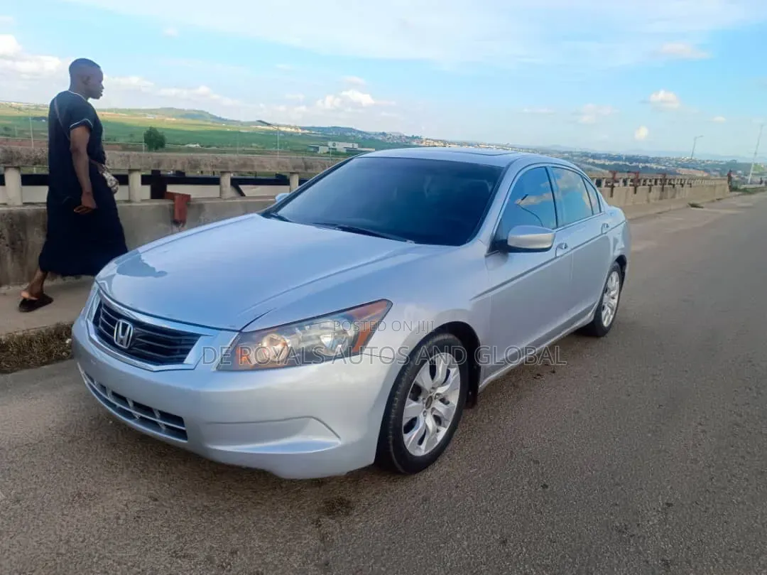 Honda Accord 2010 Silver