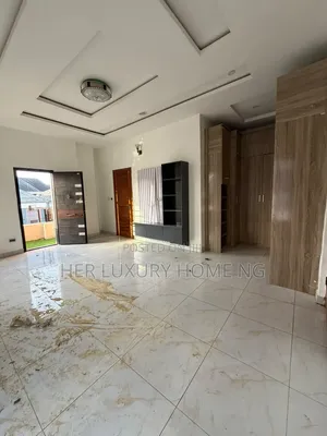 1bdrm Shared Apartment in Ikota Villa for rent
