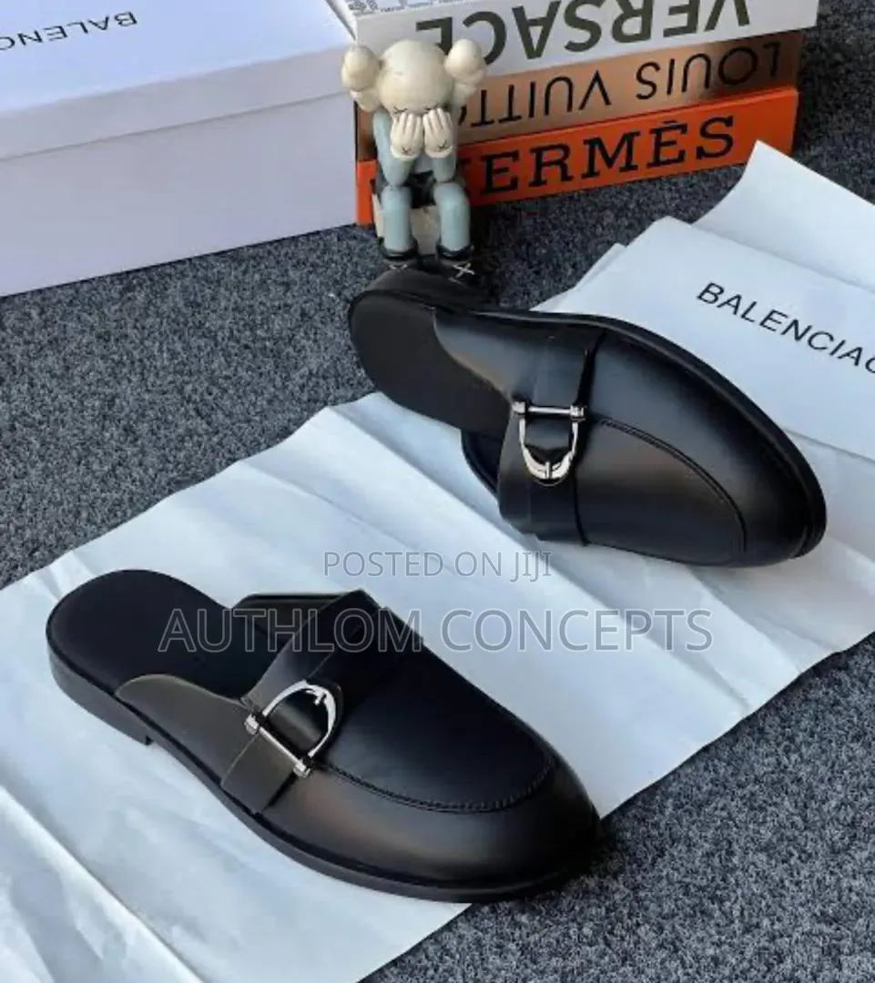 Luxury Men Half Shoes.