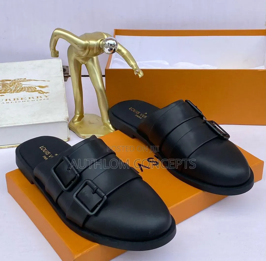 Luxury Men Half Shoes.