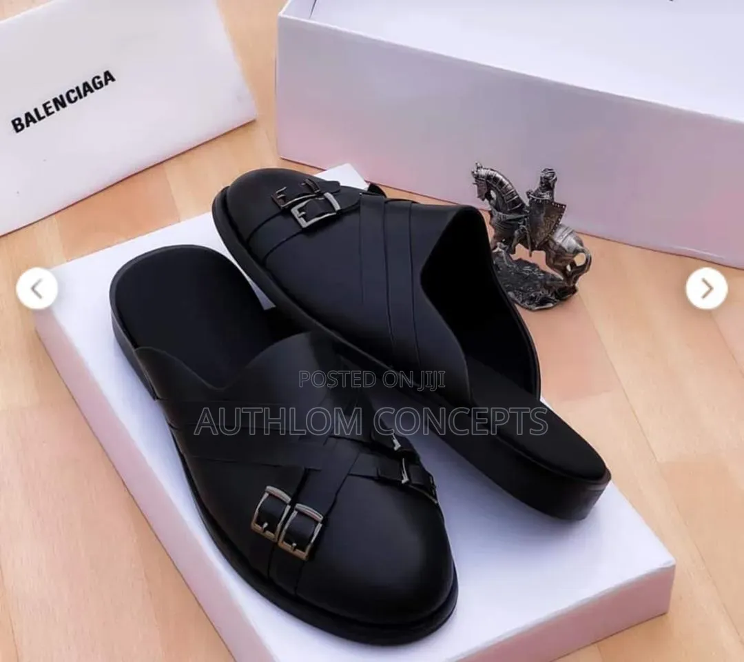Luxury Men Half Shoes.