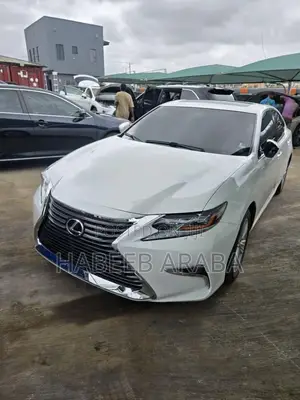 Lexus ES 350 FWD 2013 White