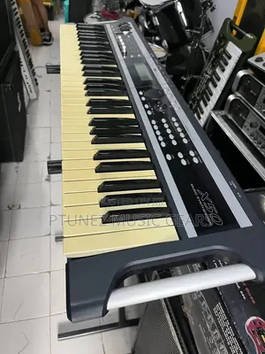 Korg X50 Synthertizer