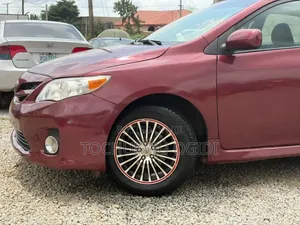 Toyota Corolla 2012 Red