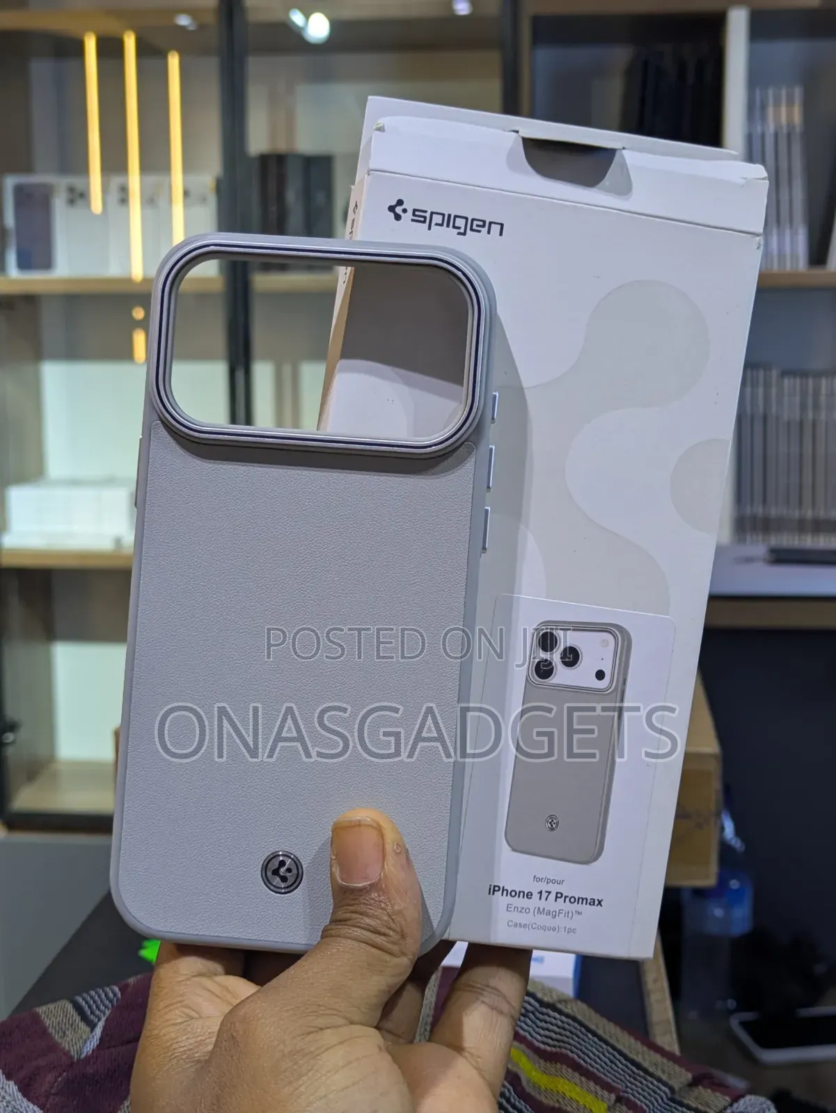 iPhone 18pro Pouch