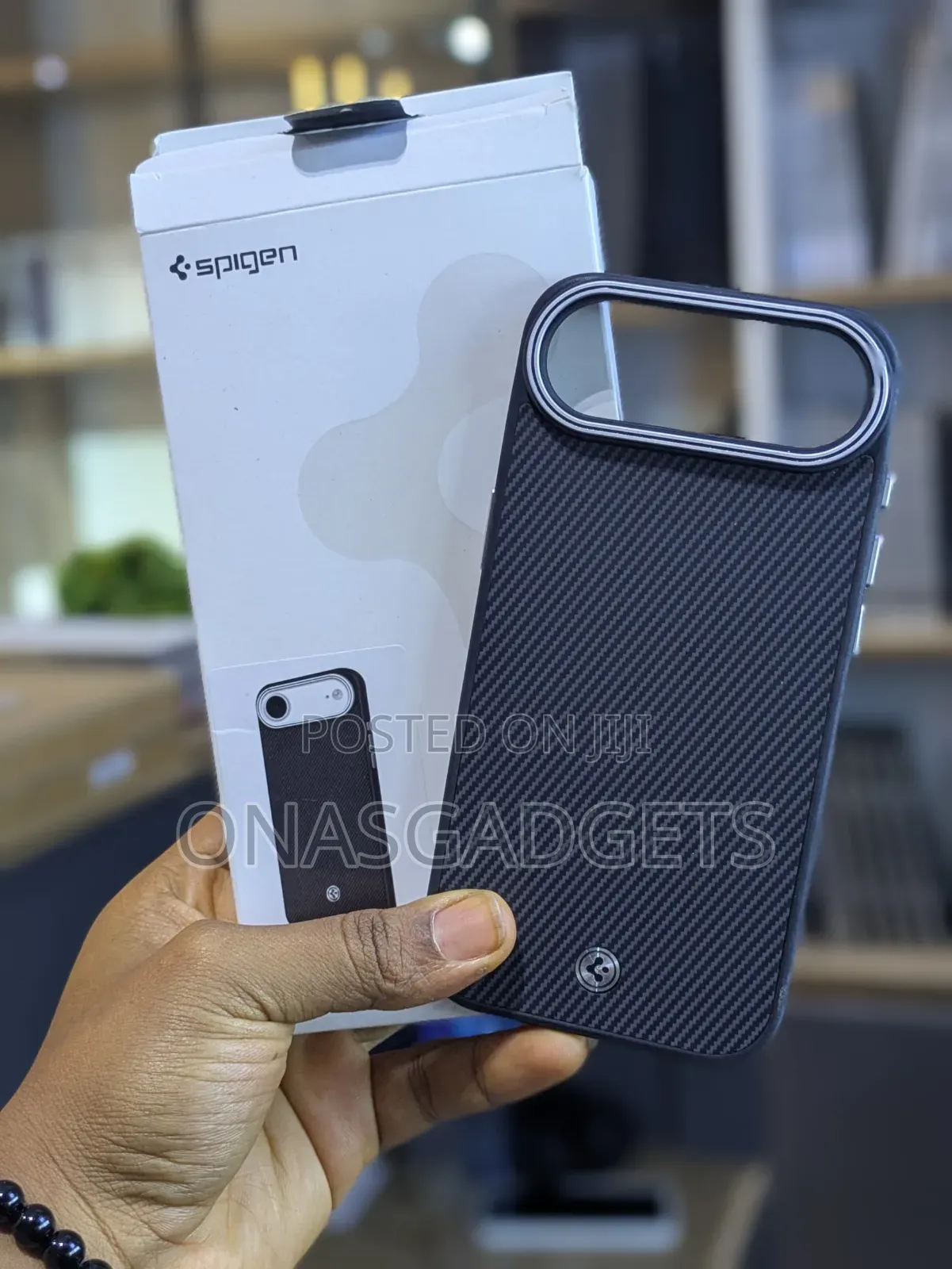 iPhone 18pro Pouch