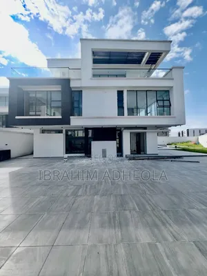 5bdrm Duplex in Osapa London for sale