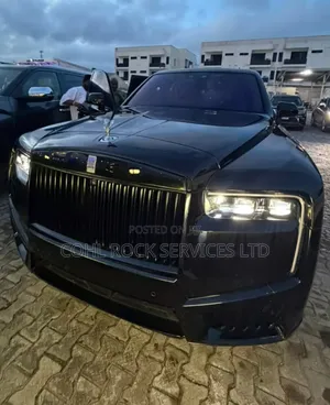 Rolls-Royce Cullinan Base 2020 Black