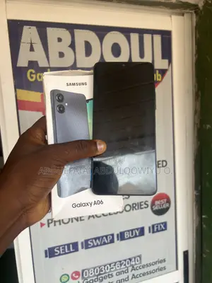 Samsung Galaxy A06 64 GB Black
