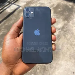 Apple iPhone 11 64 GB Black