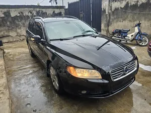 Volvo V70 3.2 2008 Black