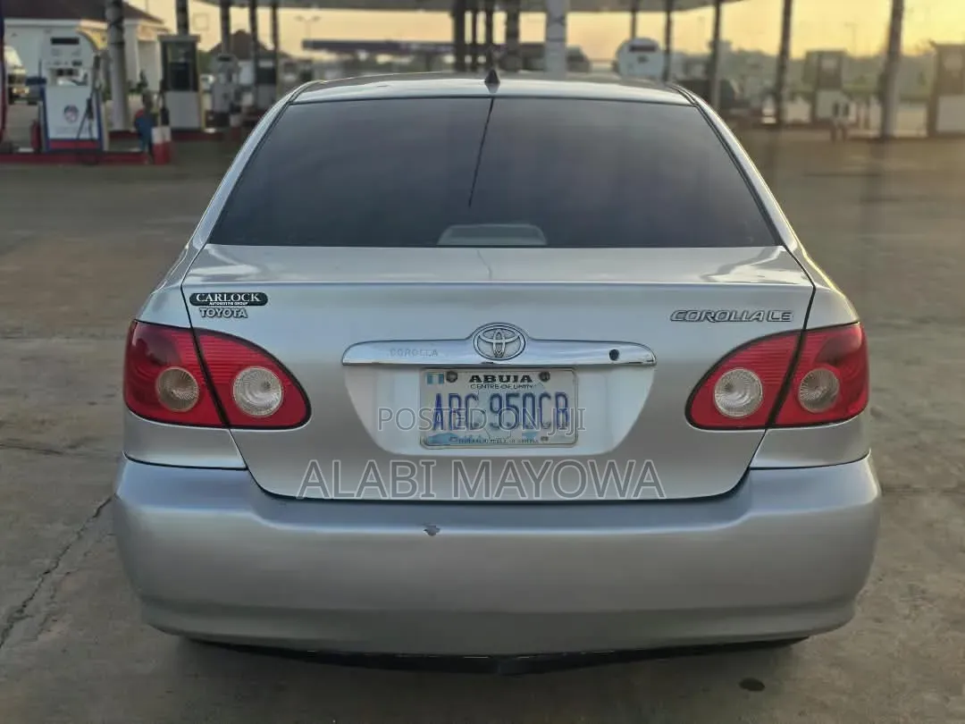 Toyota Corolla LE 2007 Silver