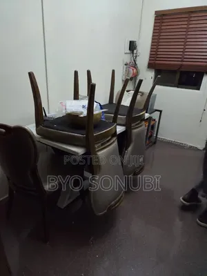 4 Seater Marble Dinning Set