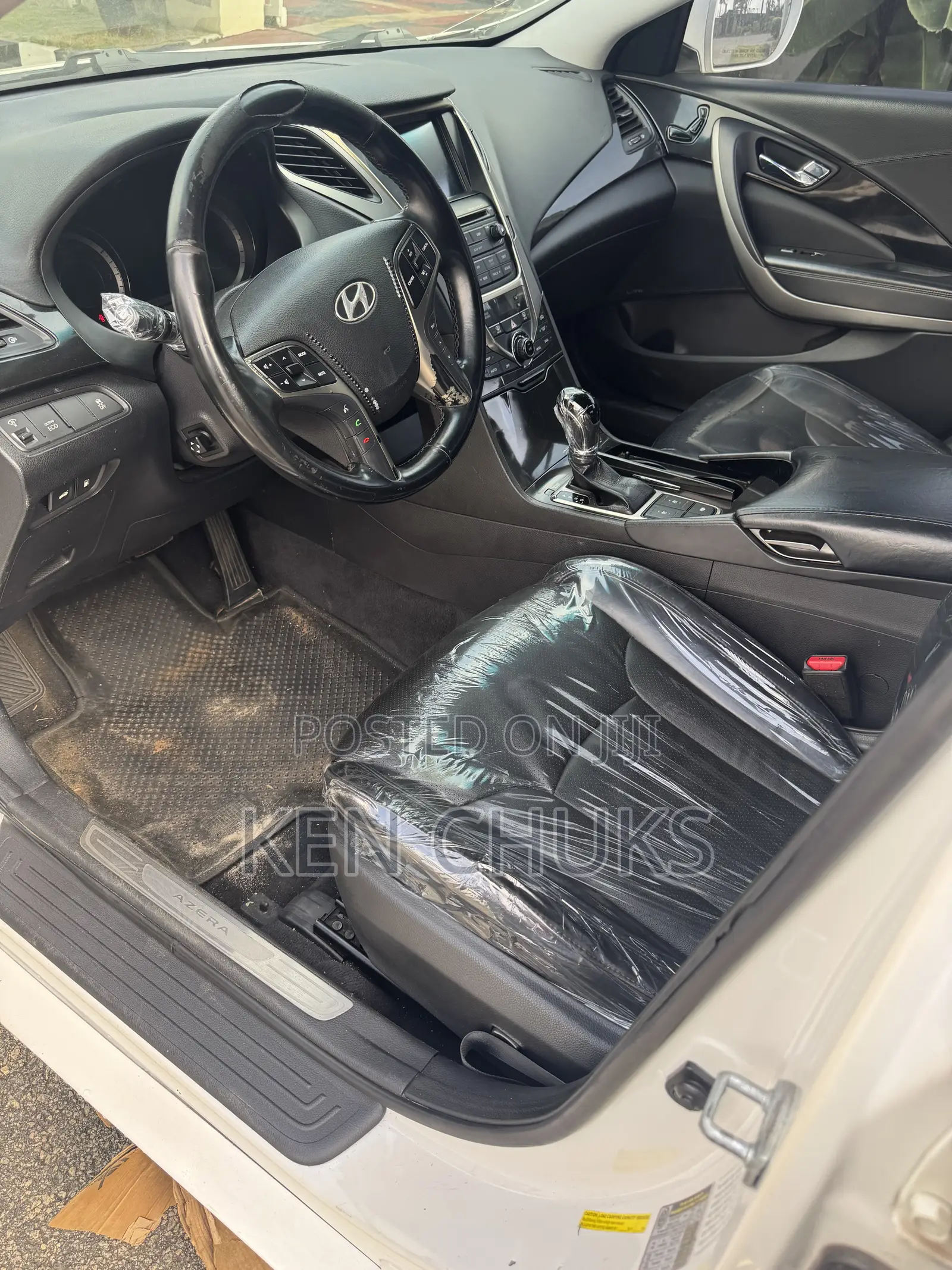 Hyundai Azera 2014 White