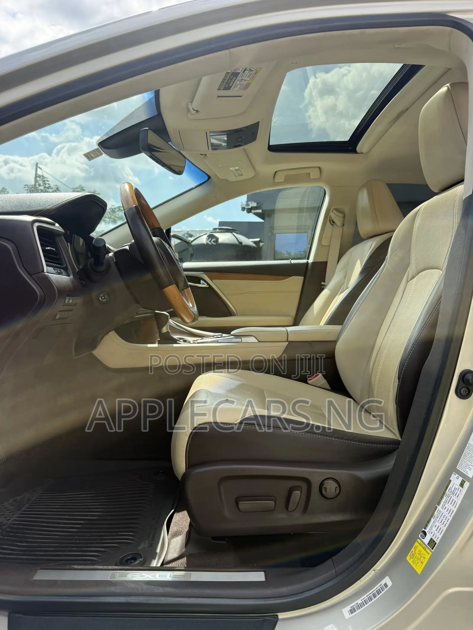 Lexus RX 2017 Gold