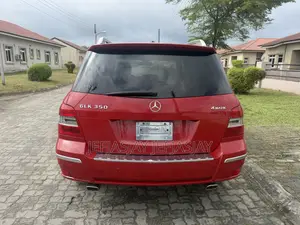 Mercedes-Benz GLK-Class 350 4MATIC 2010 Red