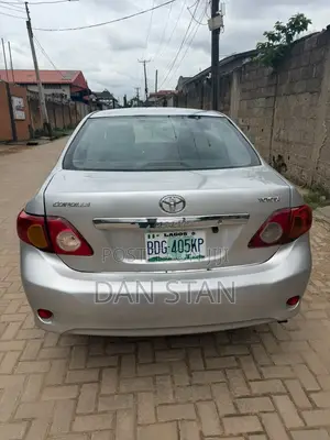 Toyota Corolla 2009 Silver