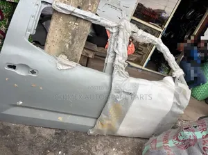 Door Tundra 2025