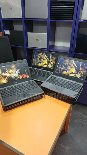 Laptop Lenovo 300e 4GB Intel Celeron SSD 32GB