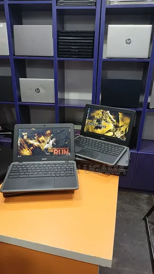Laptop Lenovo 300e 4GB Intel Celeron SSD 32GB